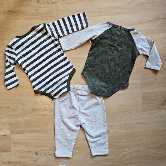 NWT for all mankind 7 Bodysuits with Pants Long Sleeve Gray 3 Piece Set - Picture 2 of 7